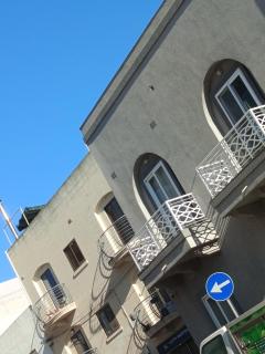 Elegant Stay in a Prime Location - 4