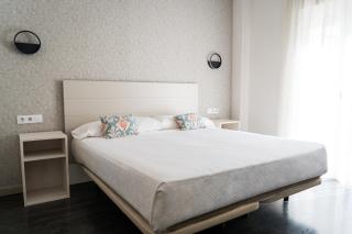 Hospedium Hotel Real Orellana - 1