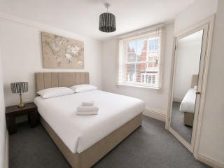 Coach House, Peak District Escape sleeps up to 10 - 3