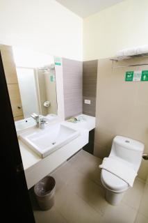 Go Hotels Bacolod - Bacolod - 4