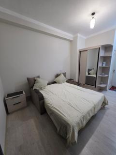 Laron - Apartment - 1