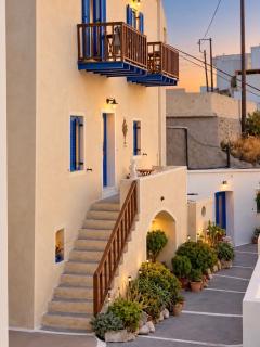 Milos White Pearl - 9