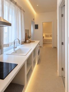 Milos White Pearl - 4