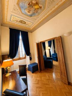 Tornabuoni La Petite Suite P&P Property Prestige - 9