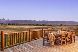 Stunning Log Cabin Teton Views Sauna & Hot Tub - 5