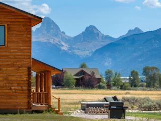 Stunning Log Cabin Teton Views Sauna & Hot Tub - 6