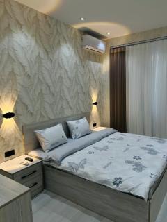2-roomed apartment near REGISTAN - 1