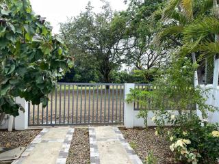 Las Tres Casitas 3A - 3