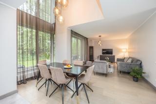 Modern City Villas with Private Parking, Garden and BBQ - 6