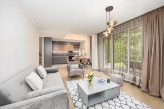 Modern City Villas with Private Parking, Garden and BBQ - 9