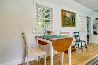 3 Mi to Craigville Beach! Walkable Couple’s Haven - 2