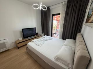 Eiden Apartments - 9