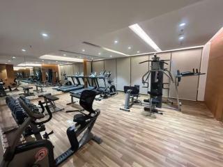 Arbor Stay Suites with Infinity Pool & Gym - 9