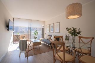 Stylish 1BR Apt Oasis Steps from Costanera Center - 7