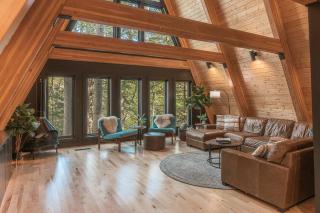 Two Pines Hollow - Private A-Frame Hot Tub Forest Retreat - Rogers - 9