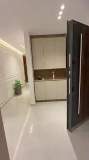 شقه ايجار الرحاب فرش جديد فندقي اول سكن قريبا من السوق القديم - 3