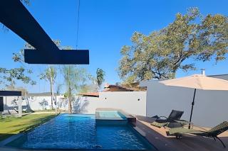Casa da Cascata, nova, piscina, vista, alto padrão - 6