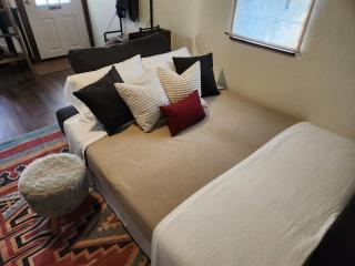 The Painted Cabin - 1