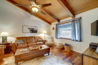Hot Tub & Patio: Pet-Friendly Cabin in Munds Park! - 6