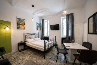 Your Stylish Vienna Stay Near Schonbrunn Palace 24-7 Check-in - 8