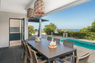Pezula Golf Estate 4BR Villa, Pool & Sea Views - 0