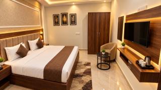 Hotel SVP 500 Mtr from Rammandir - 4