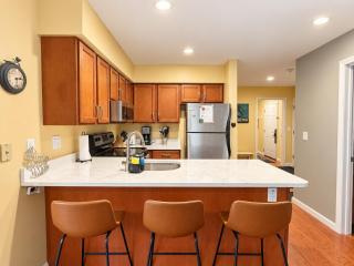 SnowDen - Pool, Gym, Hiking, Fireplace! - Killington - 8