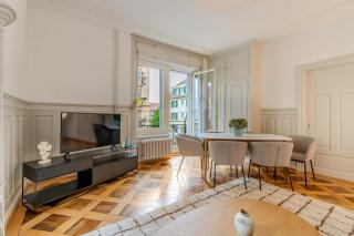 West Suite Bright 3-Room Flat in Wipkingen - 1