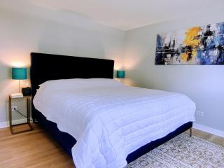 Lombard Retreat a Modern Lux 3Br 2B Home Near Hwy Shops Restaurants - 5