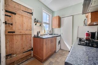 Victorian Terrace near Uni, sleeps 6, Garden - 8