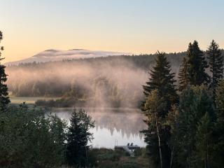 Pine & Peak Hot Tub Private Lake 19 Acres Near Cranbrook - 6