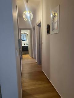 Irida's Vintage Guesthouse - 8