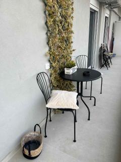 Irida's Vintage Guesthouse - 2