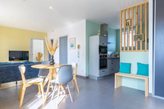Jardin & terrasse privés, à 10 min de La Rochelle - 4
