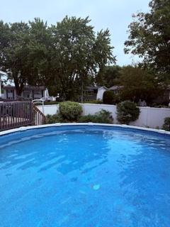 Pool house in Châteauguay - 9