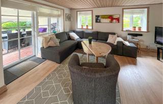 Cozy Home In Sæby With Sauna - 9