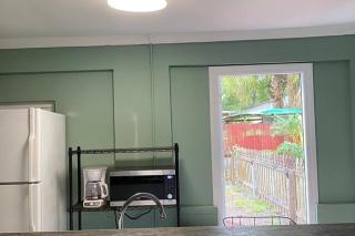 Downtown Sarasota House 3BR,2BA, Pet-Friendly,6PPL - 0