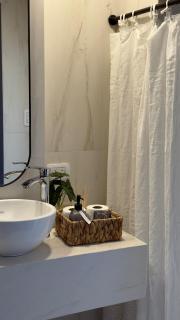 Apartment with incredible amenities - 9