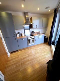 Leeds City Duplex Penthouse - 9