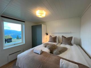 Ski In Ski Out - Balcony - Stunning Views - 8