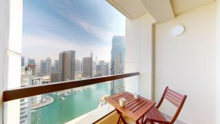 Vacationer Holiday Homes I Chic 4 Bed with Office l Epic Marina Views l Steps from JBR Beach, JBR Walk & More - 9