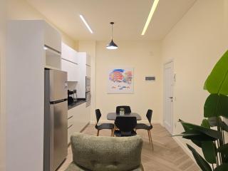 Modern 1BR in Achrafieh 24,7 Power & 2 Baths - 8