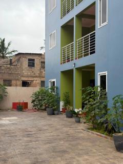 Coconut Gardens Apartments - 5