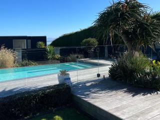 Sumner, Christchurch Lush 2 Bdrm Ground Level Apt with Private Pool located on Scarborough Hill - 0