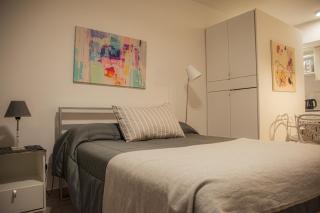 Anna's Housse - 7
