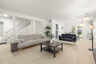 Stylish 5BR South Austin Home for Groups - 0