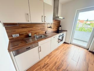 Helle & großzügige Wohnung mit Dachterrasse - 7
