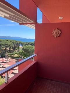 Two-room apartment with a sea view - 9