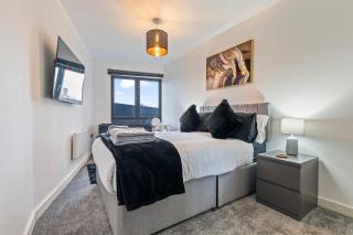 Luxury City Centre Apartment - Balcony - sleeps 8 - 8