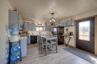 Cast, Catch & Relax: Craig Home, Step to River - 2